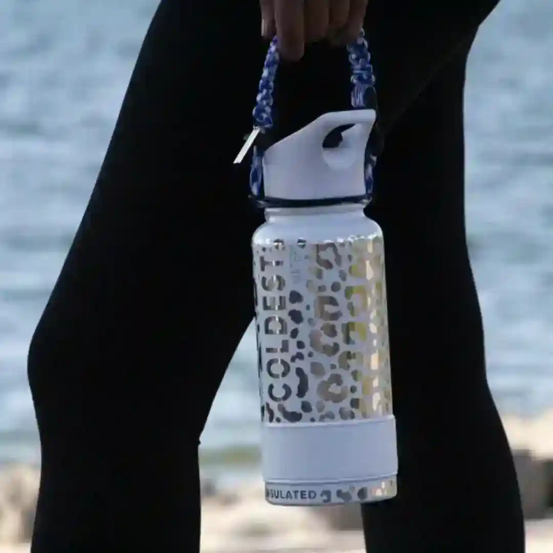 Coldest Paracord Handle - Image 8